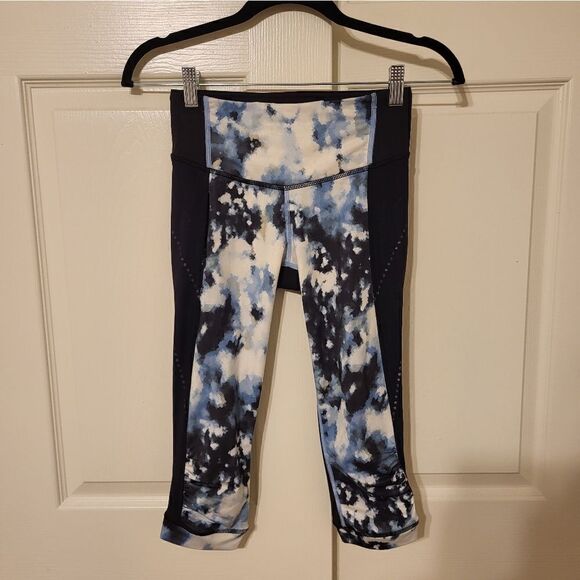 NWOT Lululemon Wunder Under ❤️‍🔥RARE❤️‍🔥 blue/white/black cropped leggings - Picture 1 of 11